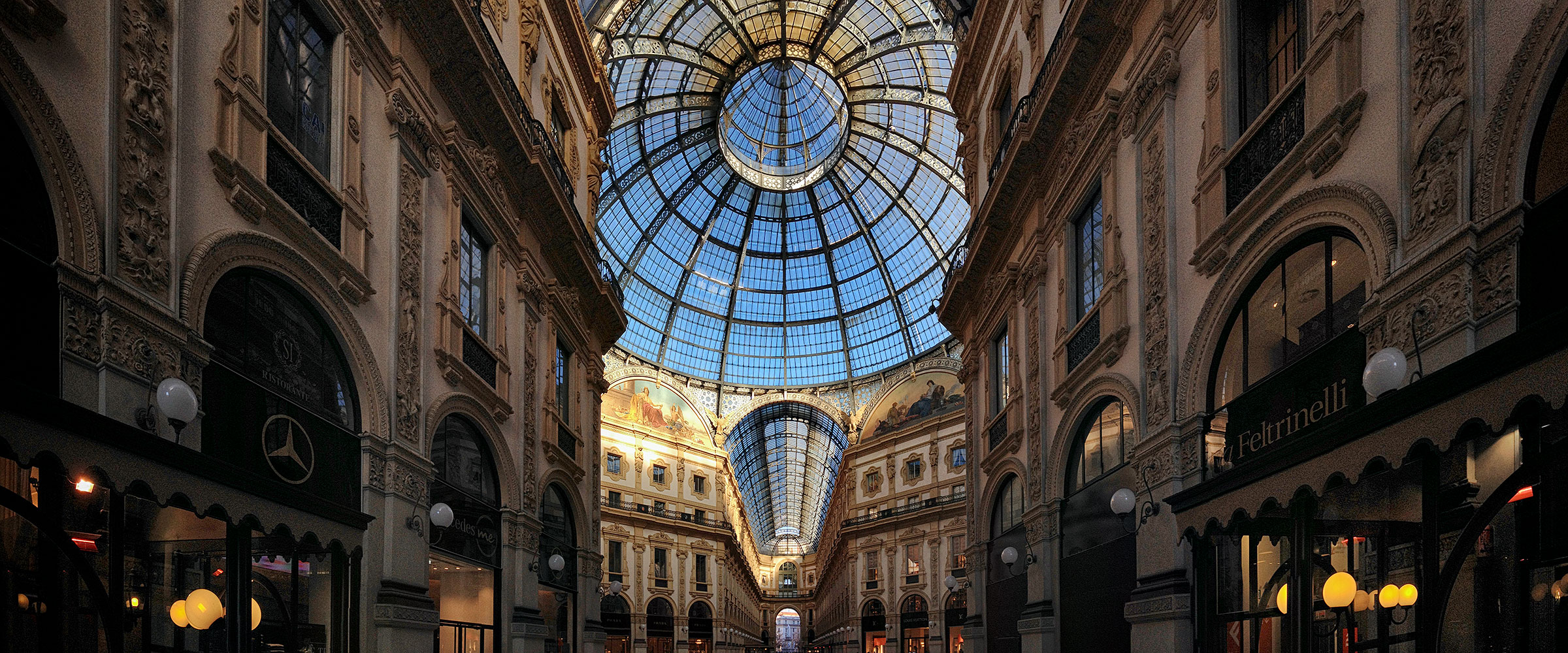 PANORAMA DIARY | Iphoneography blog | Milan, the Dome, Galleria Vittorio Emanuele II