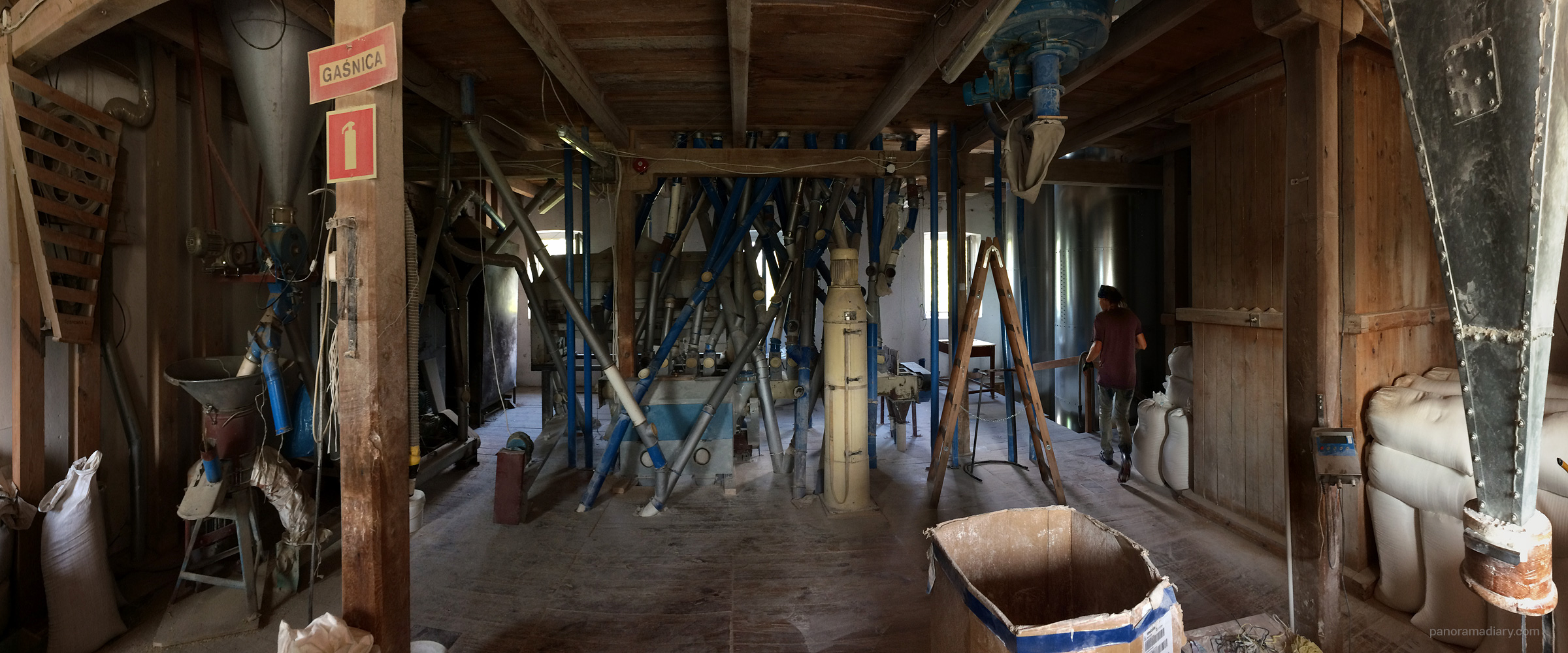 Working mill interior | PANORAMA DIARY