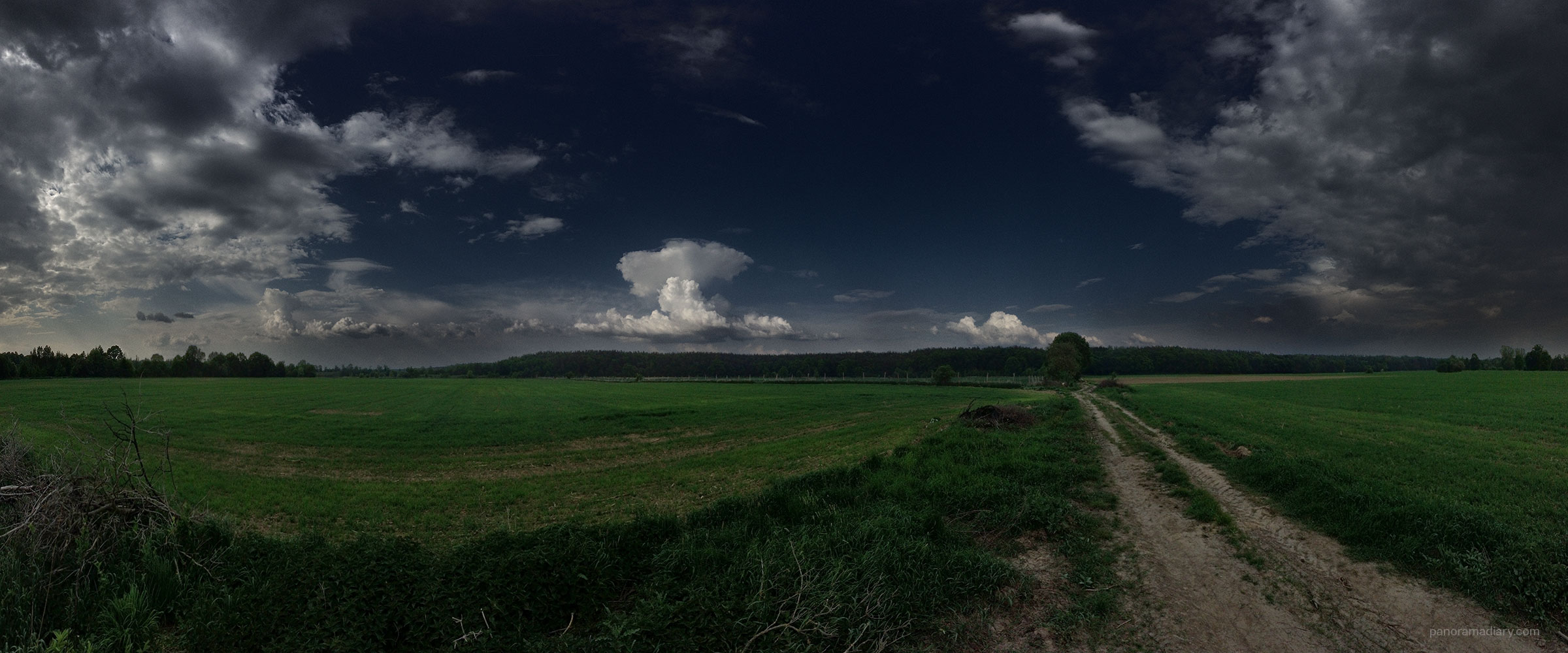PANORAMA DIARY | Dying storms over Lusatia rural landscape